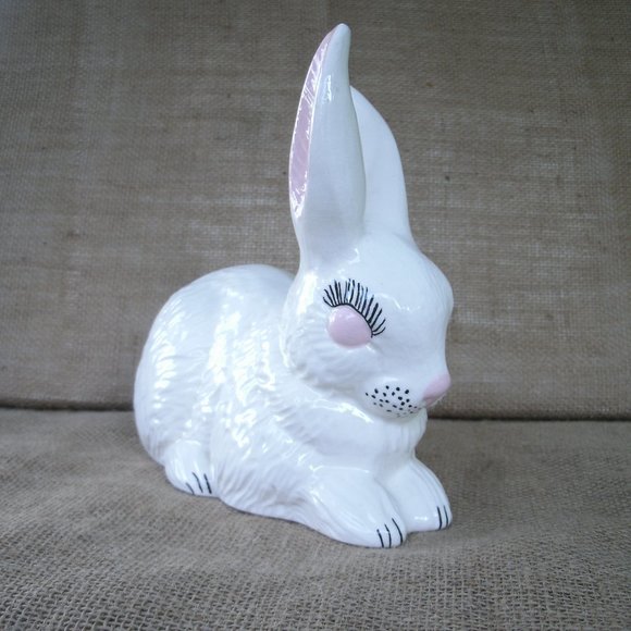 Vintage Handmade Ceramic White Rabbit Figurine - Picture 4 of 16